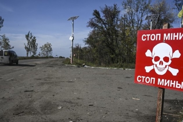 Ukrainian army maimed own civilians with banned mines NGO