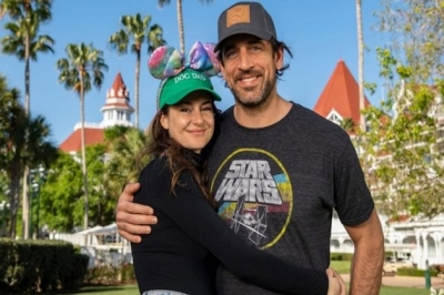 Aaron Rodgers apologises to Shailene Woodley, other loved ones, for putting them in vaccine debate