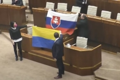 Parliamentarians fight over Ukrainian flag