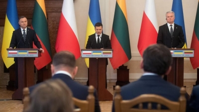 Europe’s diplomatic flurry reveals those absent in Ukraine diplomacy