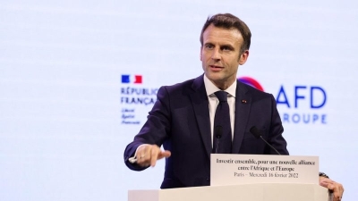 Macron hosts European and African leaders in preparation of Sahel redeployment