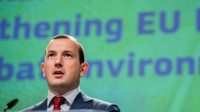 Commission to table green investment rules for gas and nuclear early next year